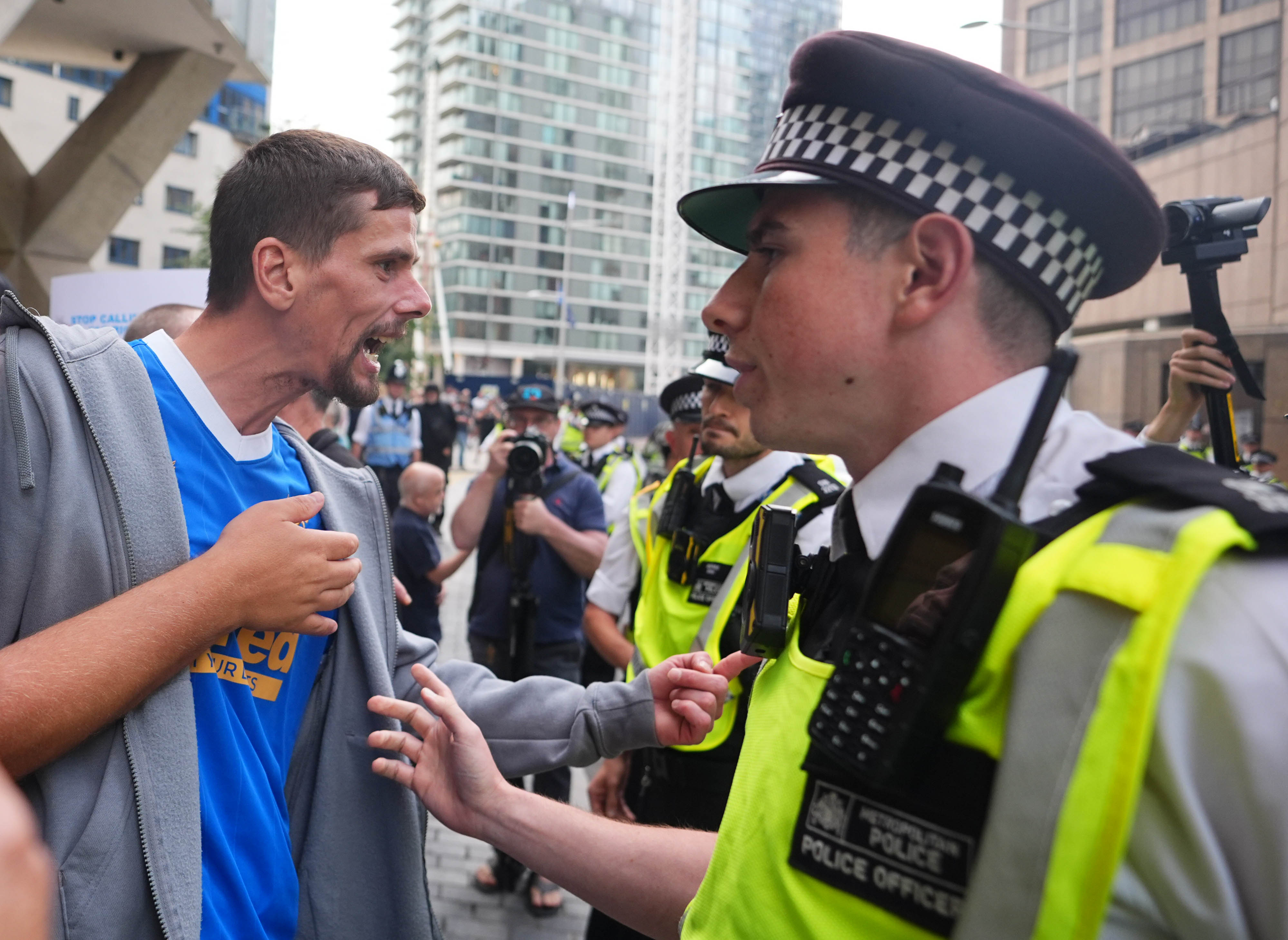 A protest was held outside Britannia Hotel at Canary Ghat when it was reported that migrants would be kept there