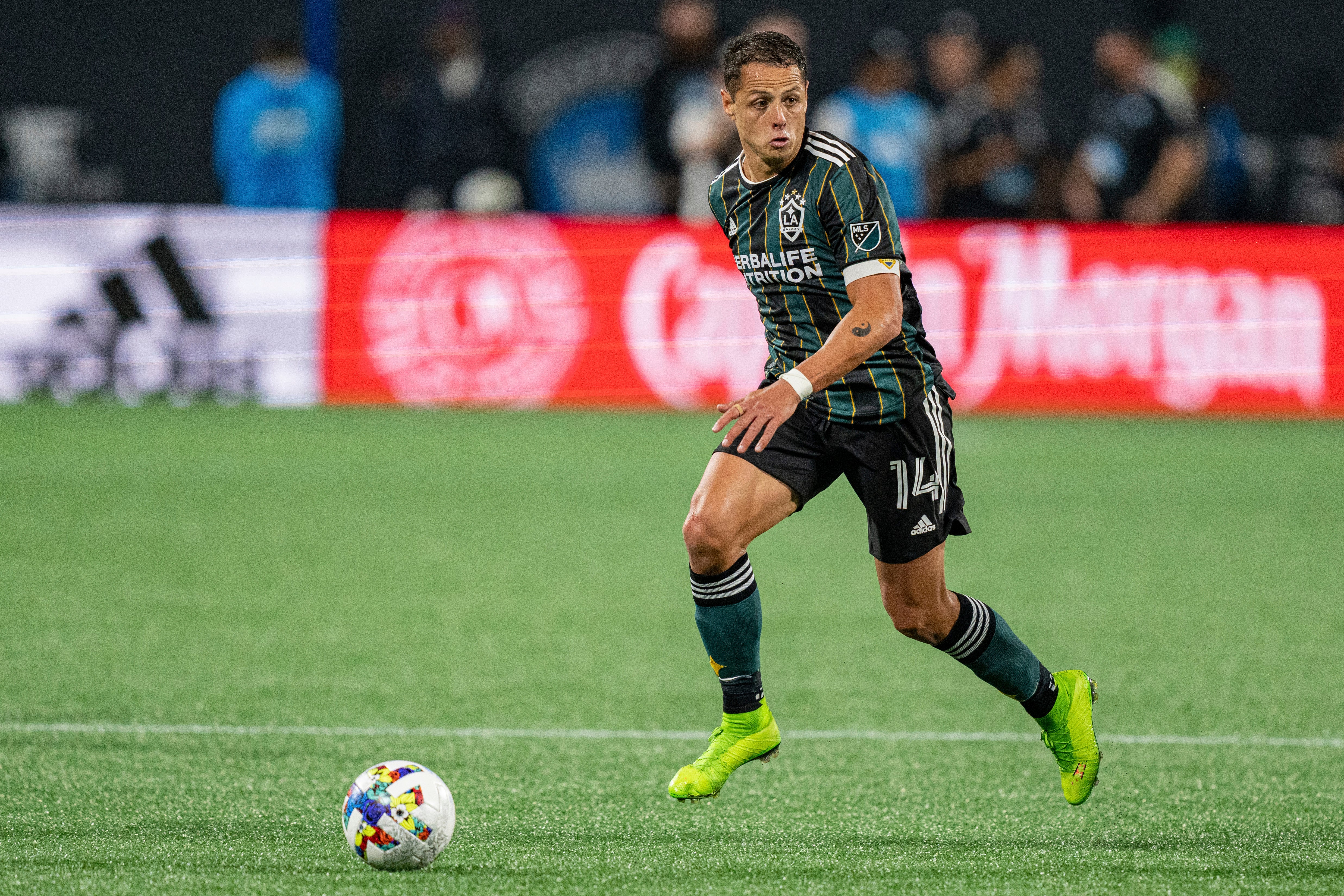 CHICHARITO HERNÁNDEZ