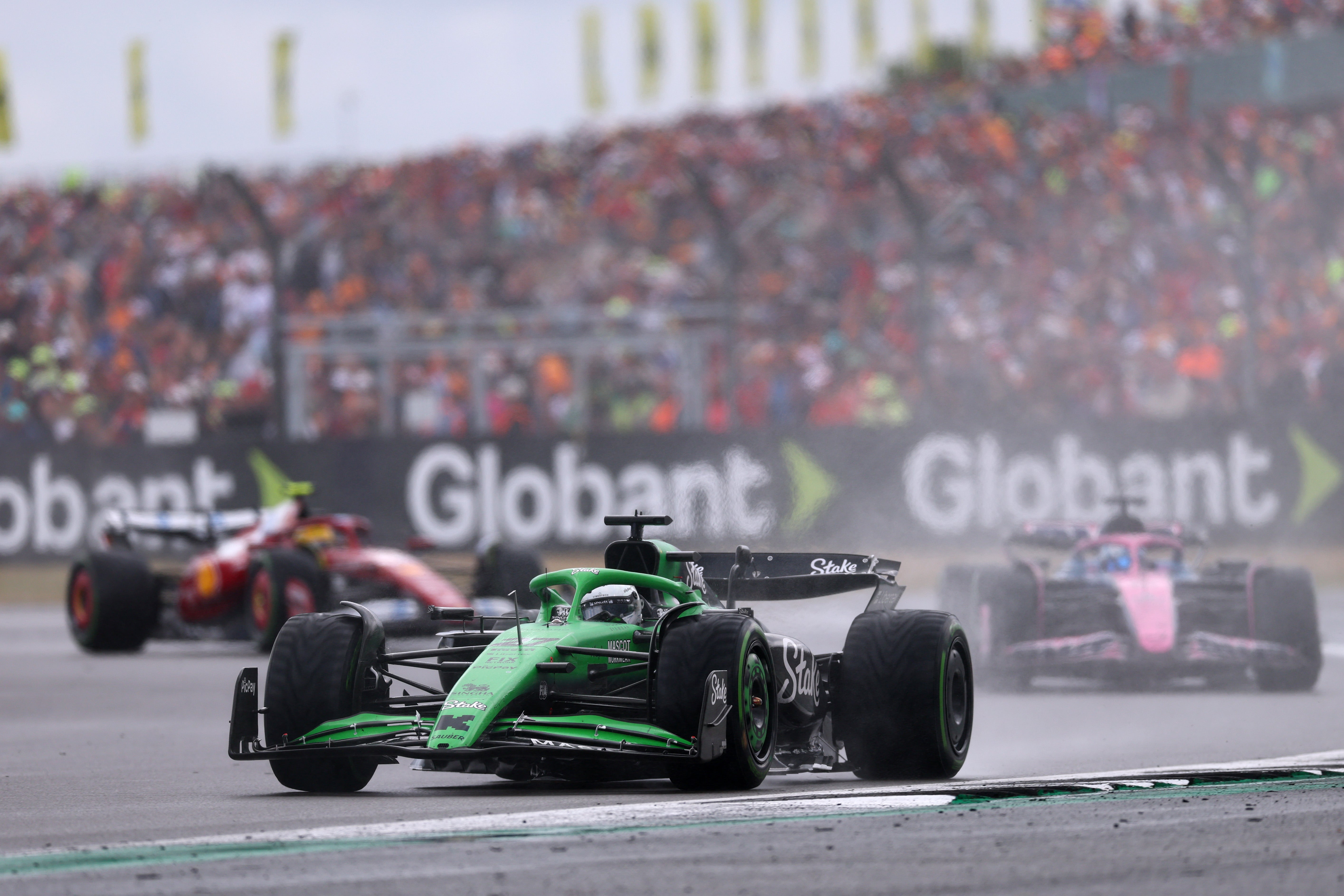 Hulkenberg s'est terminé en troisième place après avoir commencé 19. Sur le Web