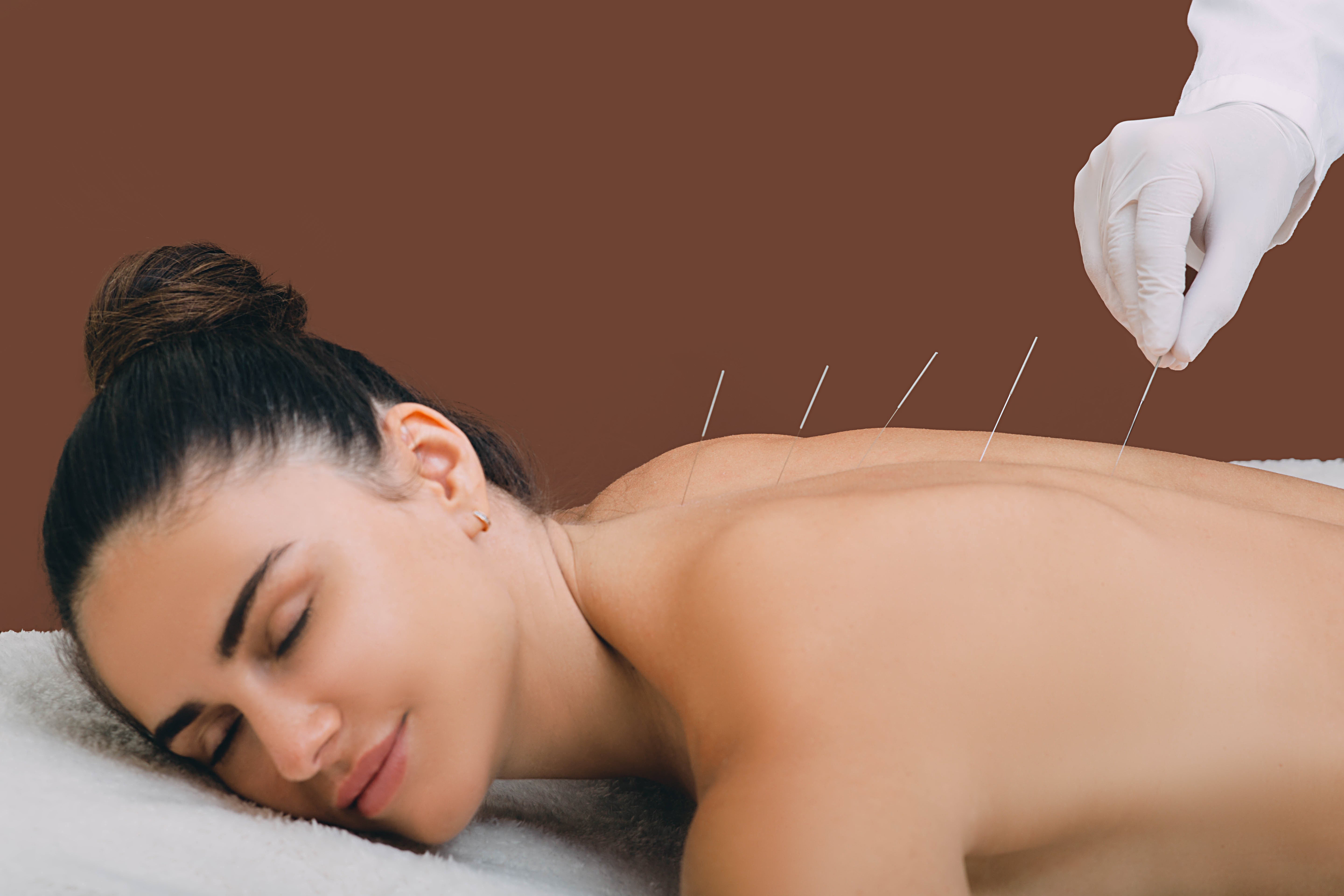 According to traditional Chinese medicine (TCM) waking between 3am and 5am signals issues with the lungs – and acupuncture is the answer