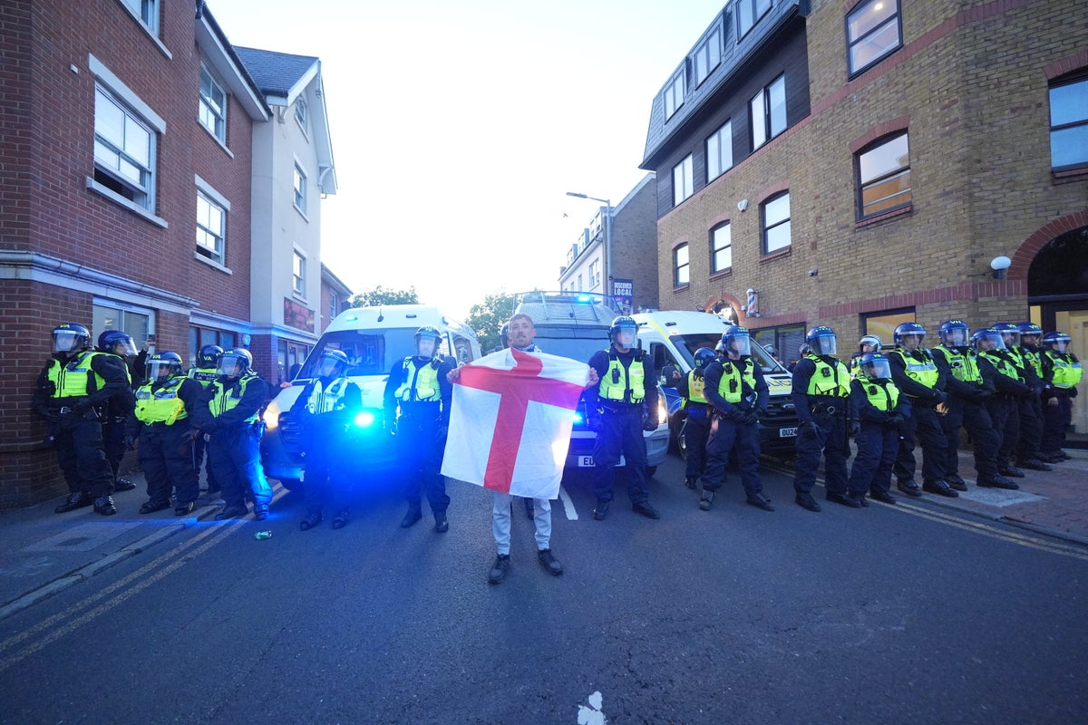 Epping hotel anti-migrant protests were organised by members of Neo-Nazi groups