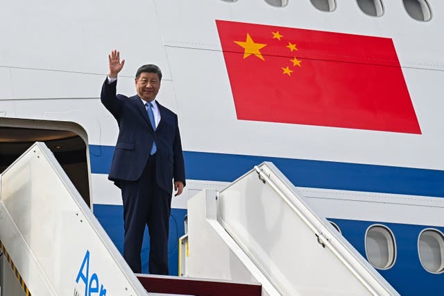 Trump delays China tariffs at the last minute and announces 90 day ...