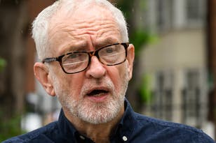 Jeremy Corbyn ‘getting 500 people a minute’ wanting to join new party