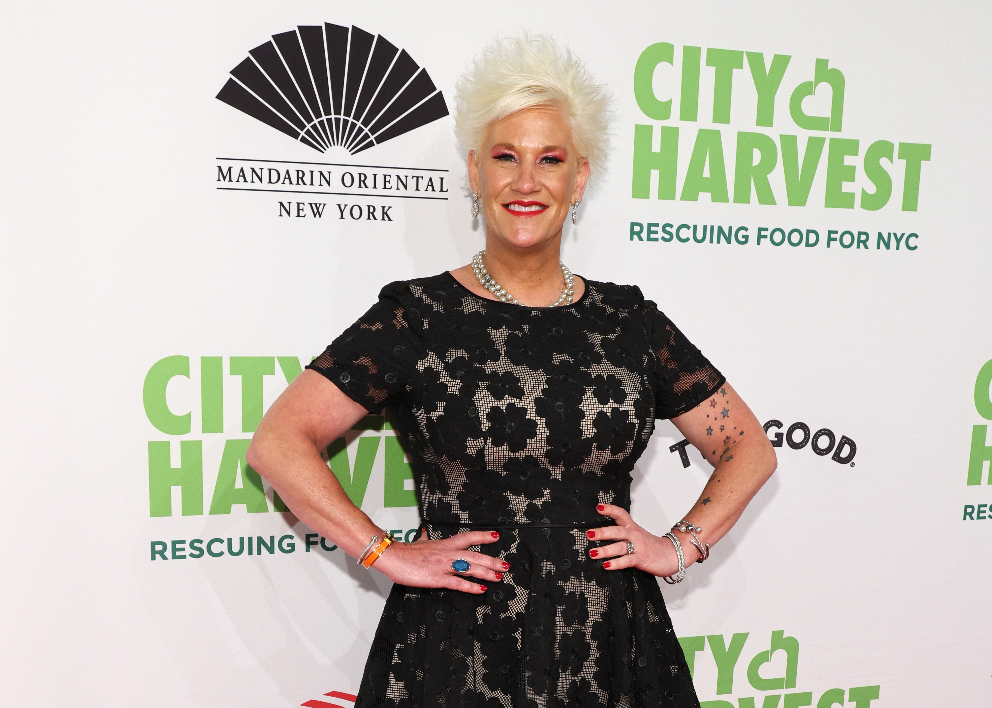 Food Network star Anne Burrell's cause of death revealed five weeks after  she died aged 55 | The Independent