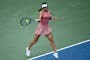 Emma Raducanu vence a Naomi Osaka en Washington