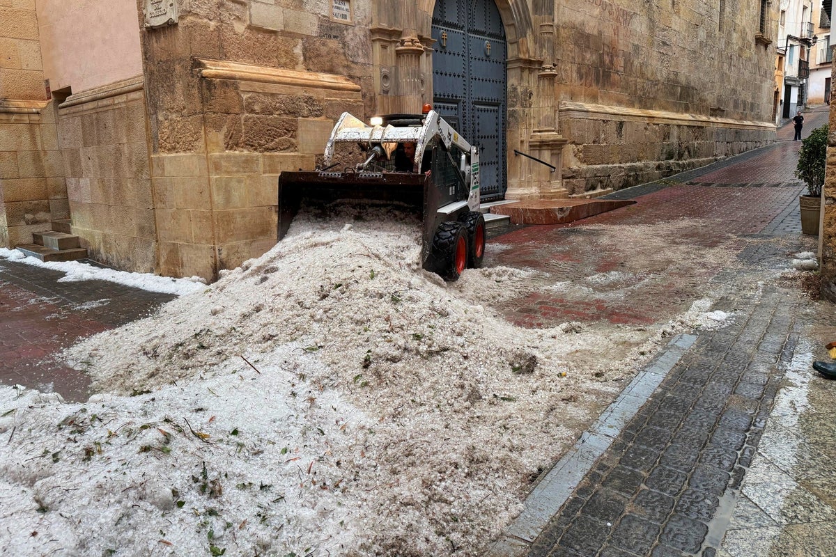 Residents evacuated from homes in Spain after heavy flooding and hailstorms