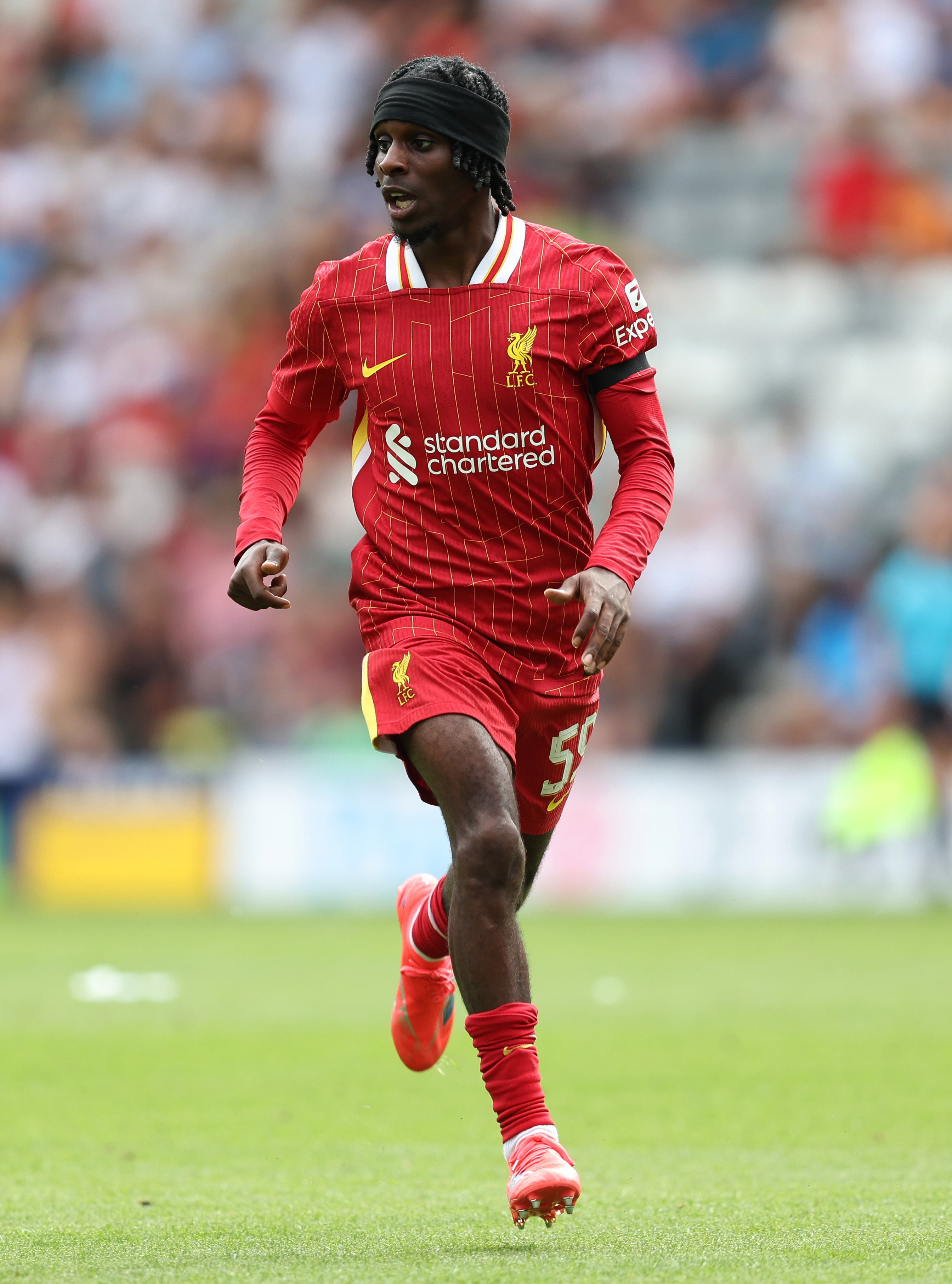 Jeremie Frimpong de Liverpool durante a partida amigável da pré-temporada entre Preston North End