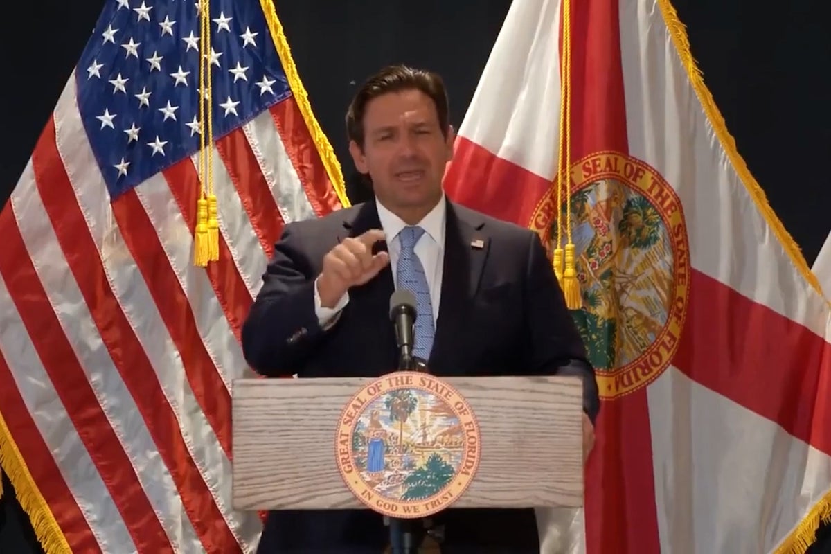 Watch: Ron DeSantis’s Hulk Hogan tribute interrupted by ‘Alligator Alcatraz’ heckler