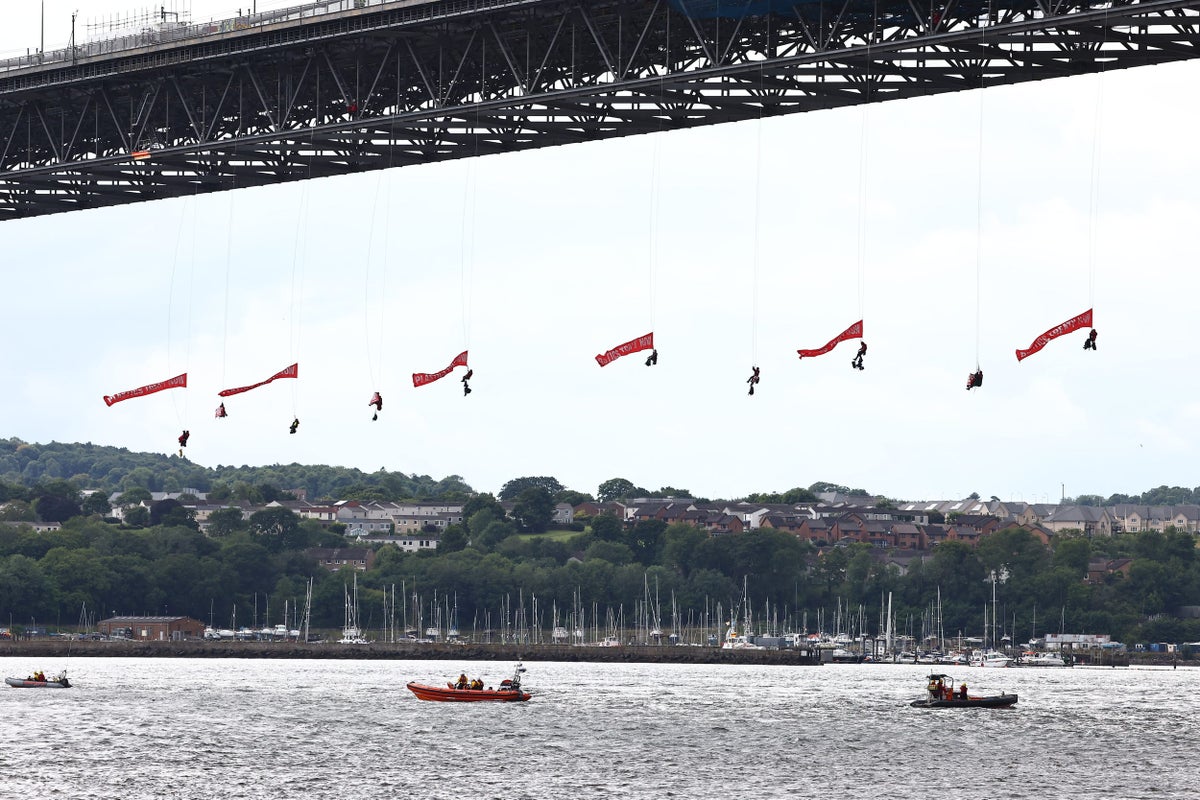 Greenpeace Suspends Forth Road Bridge, Blocks Ineos Gas Tanker in Scotland