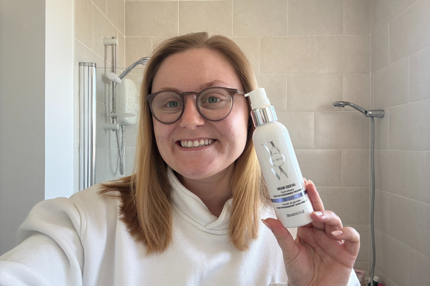 best leave-in conditioner color wow carb-infused dream cocktail indybest