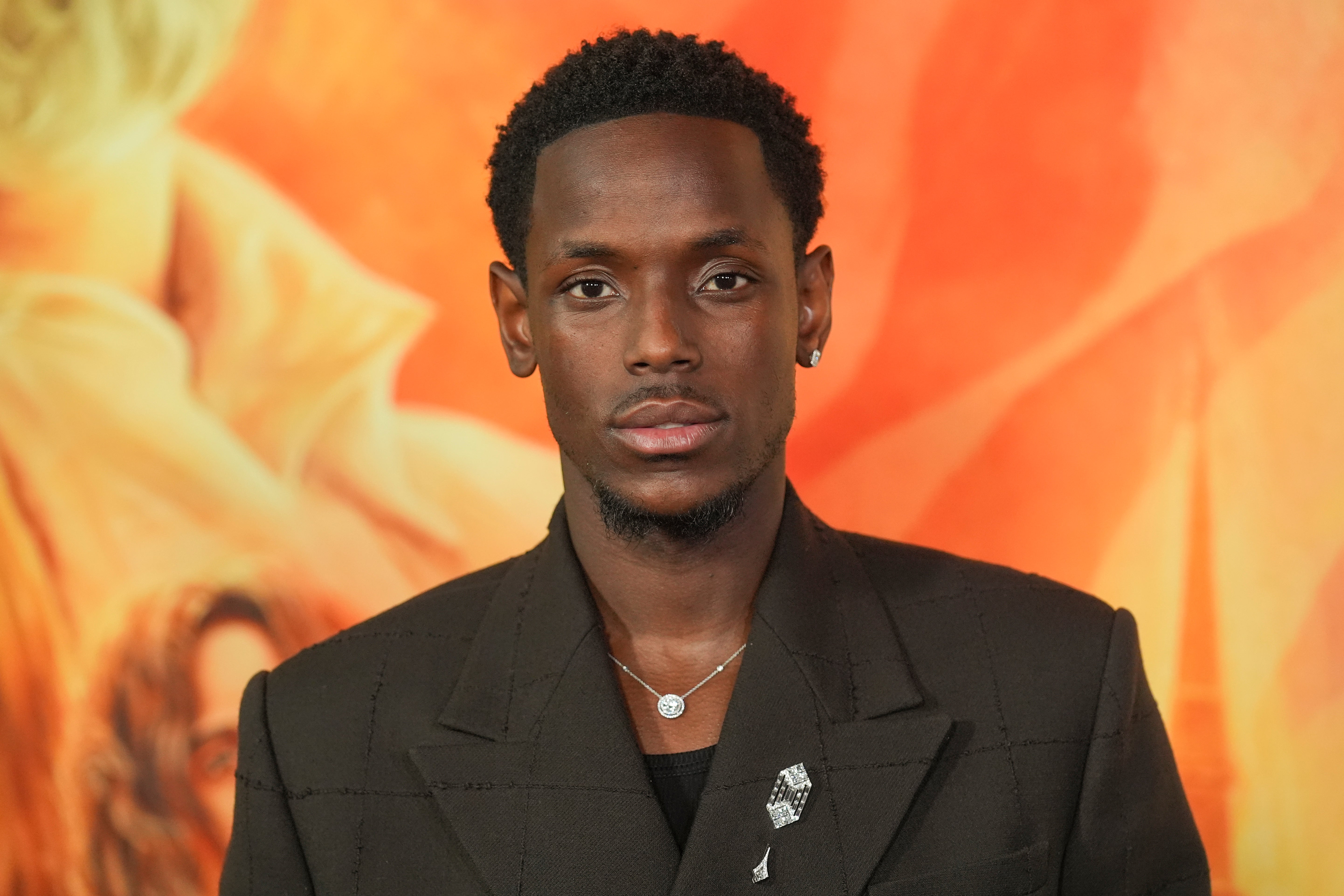 VIOLENCIA SEXUAL-MICHEAL WARD