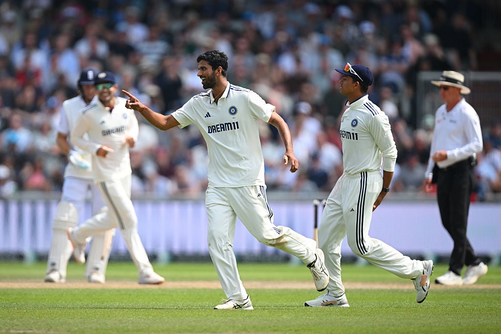Washington Sundar was bizarrely only brought on belatedly