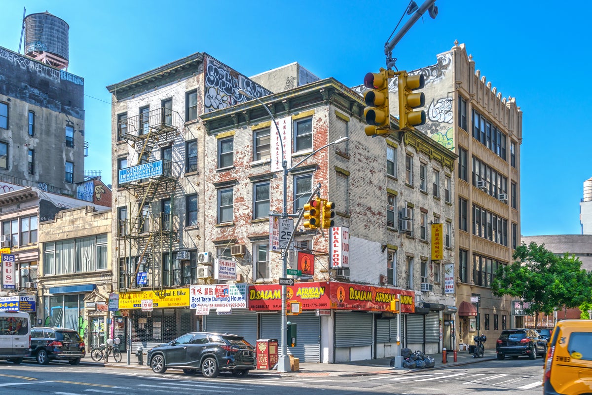 How New York’s immigrant communities built a culinary capital, from Little Yemen in the Bronx to Chinatown’s Asian-inspired ice cream