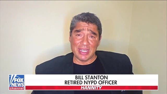 <p>Fox News police expert Bill Stanton claims that "bystander apathy" could have led to the deaths of four people in a deadly shooting in a Manhattan skyscraper.</p>