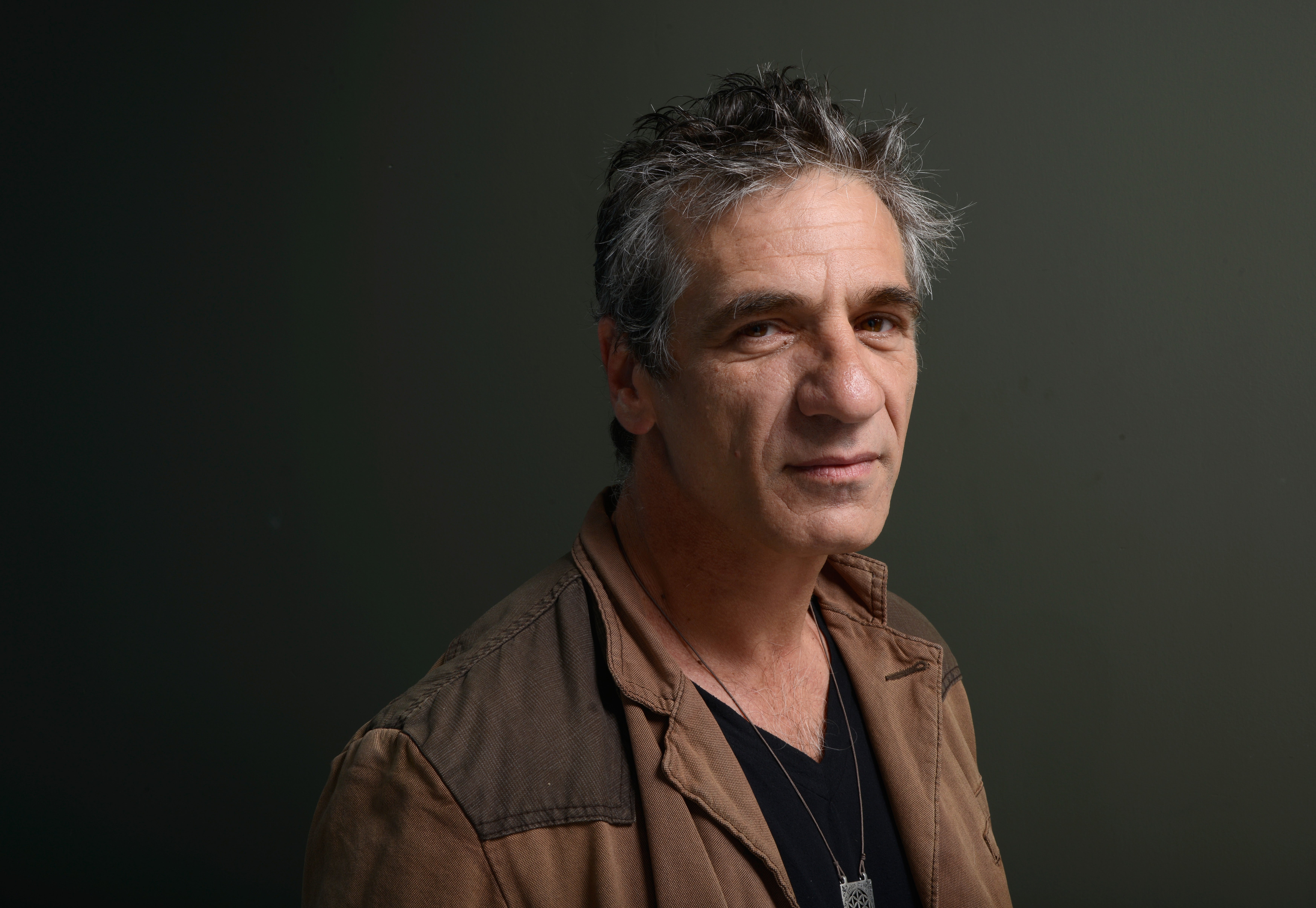 Alon Aboutboul is survived by his wife and their four children