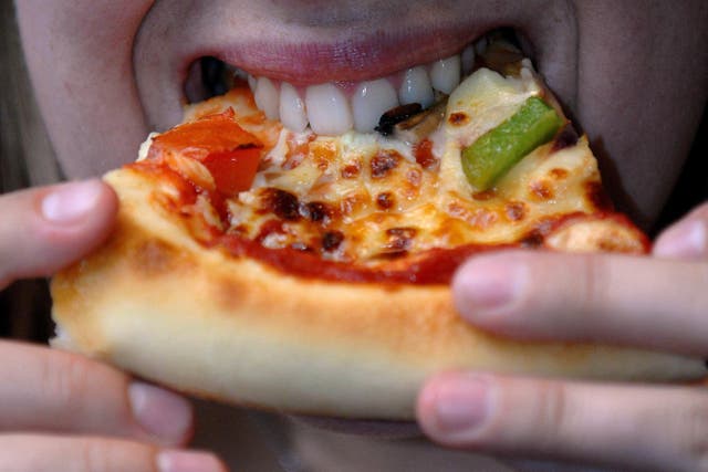 <p>In the UK and US, more than half of the average diet consists of ultra-processed foods (UPFs), such as ready meals, fast food and fizzy drinks. </p>