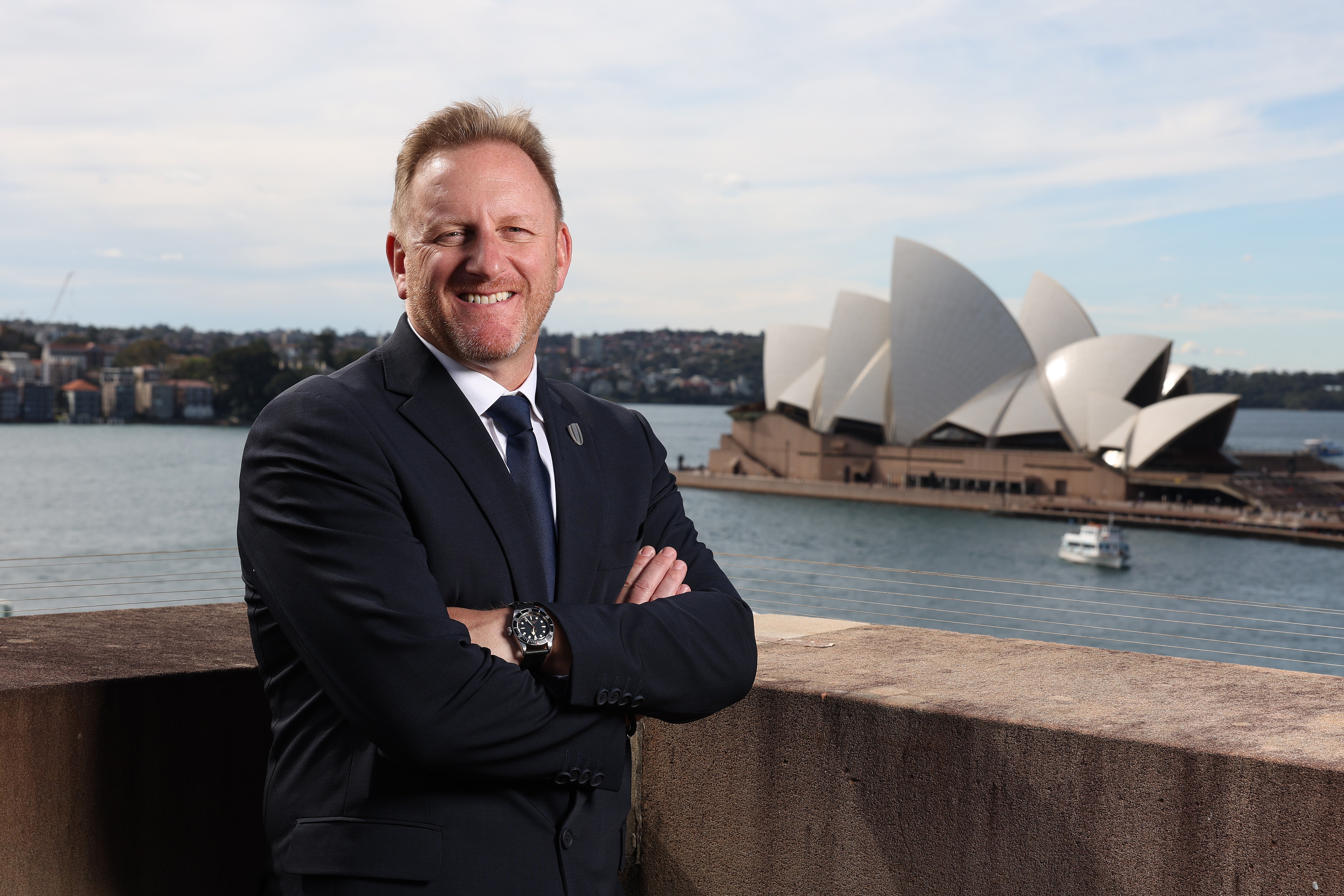 O chefe mundial de rugby Alan Gilpin protegeu seus oficiais