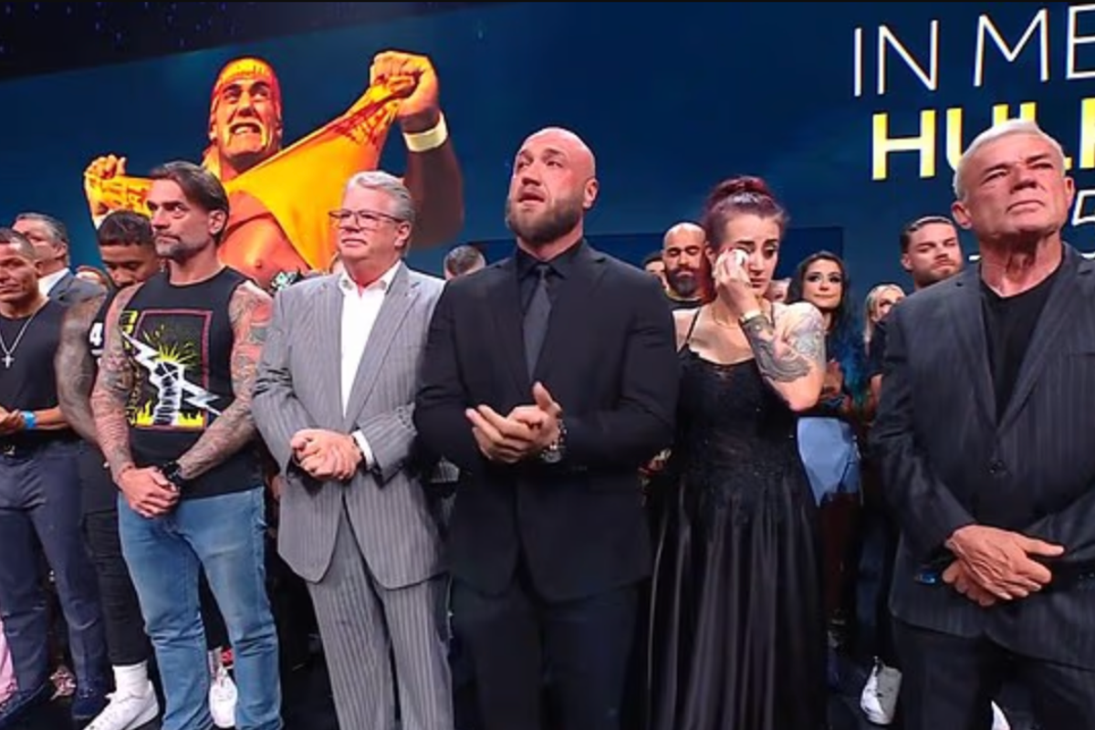 Hulk Hogan’s son joins WWE wrestlers in emotional tribute to his father