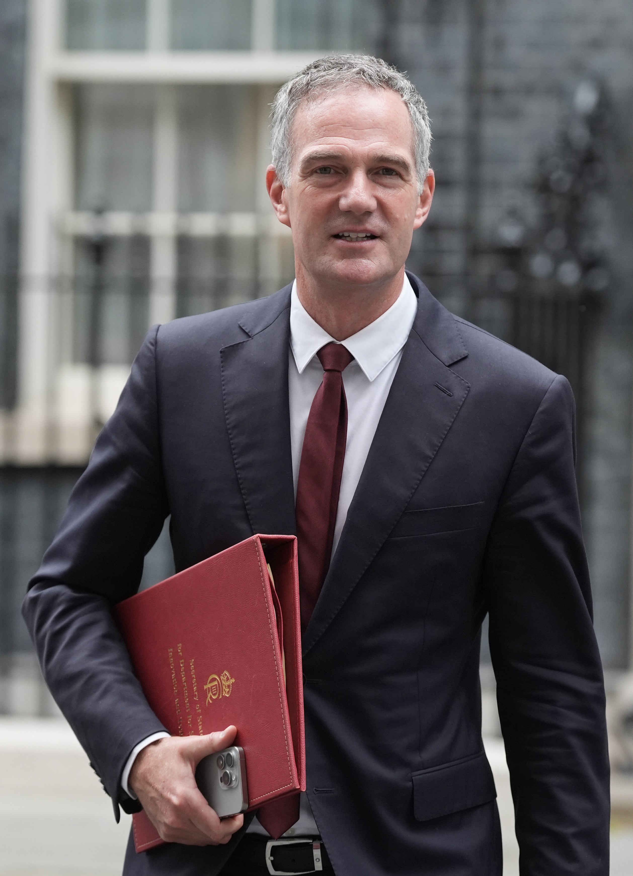 Minister doubles down on colleague’s claim Farage on side of Jimmy ...