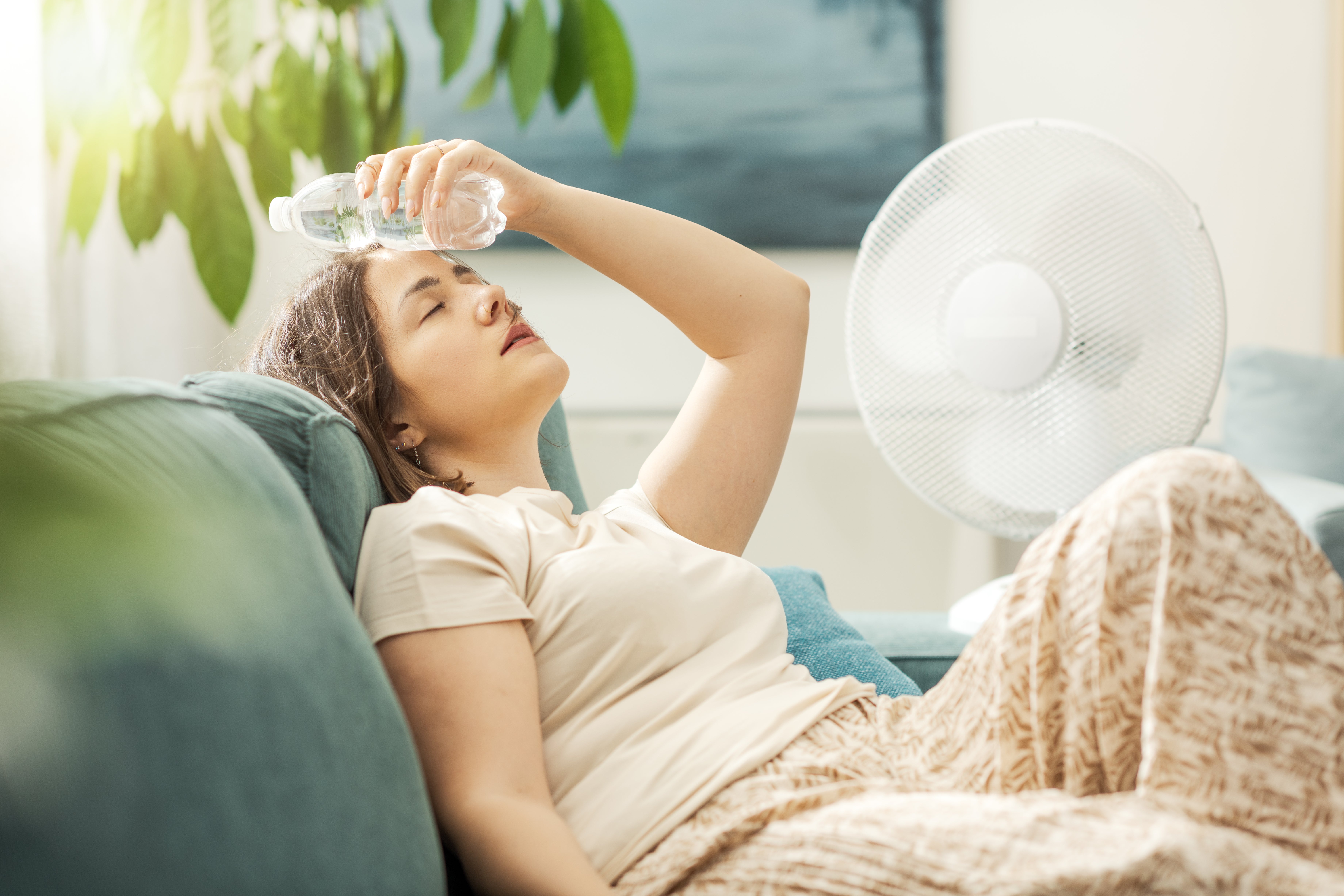 It’s important to get plenty of fluids to avoid heatstroke or heat exhaustion (Getty/iStock)