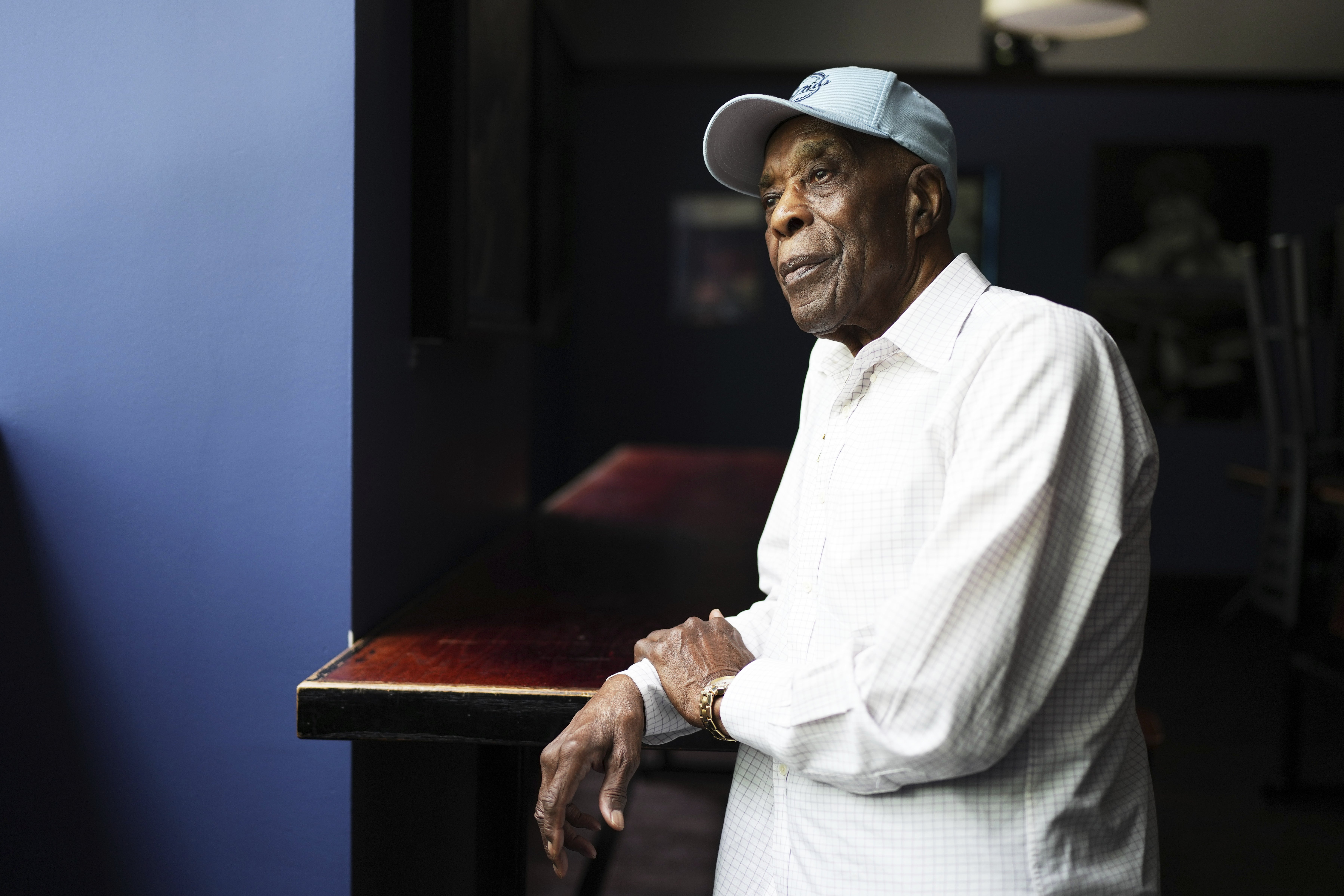 Buddy Guy Portrait Session