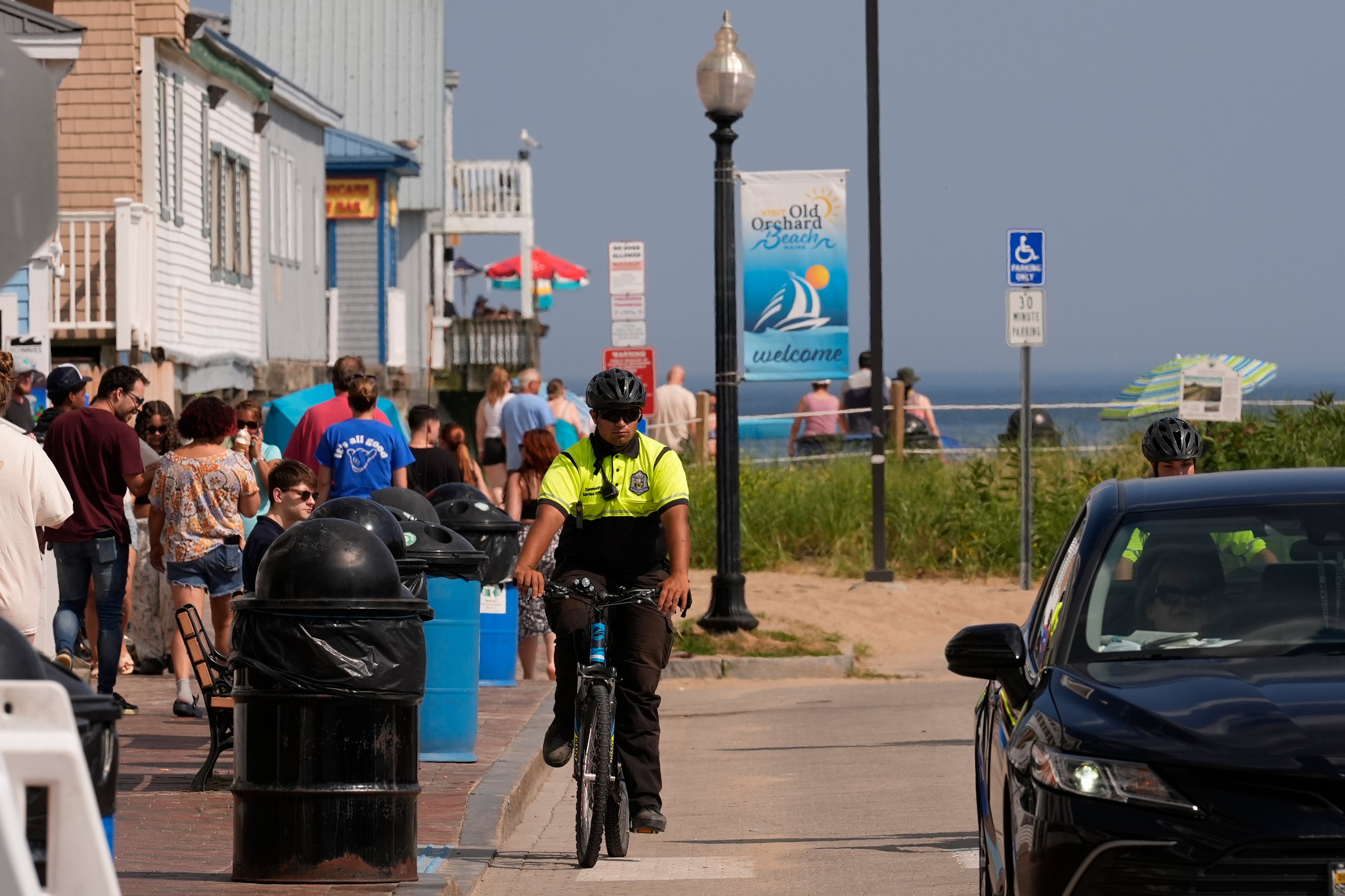 Immigration Police Officer Arrest