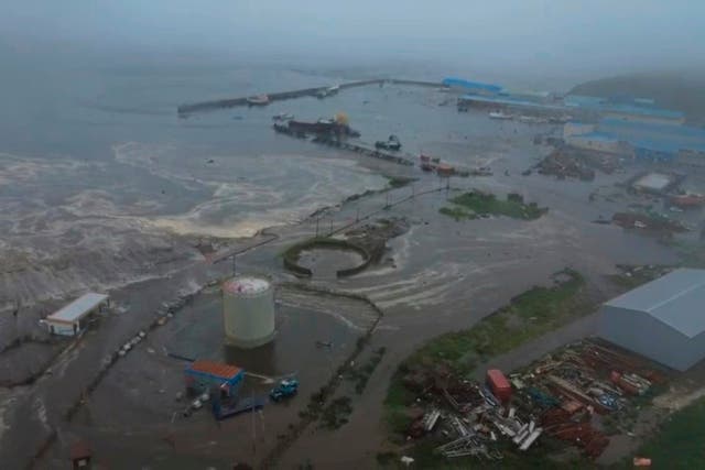 Tsunami waves explained