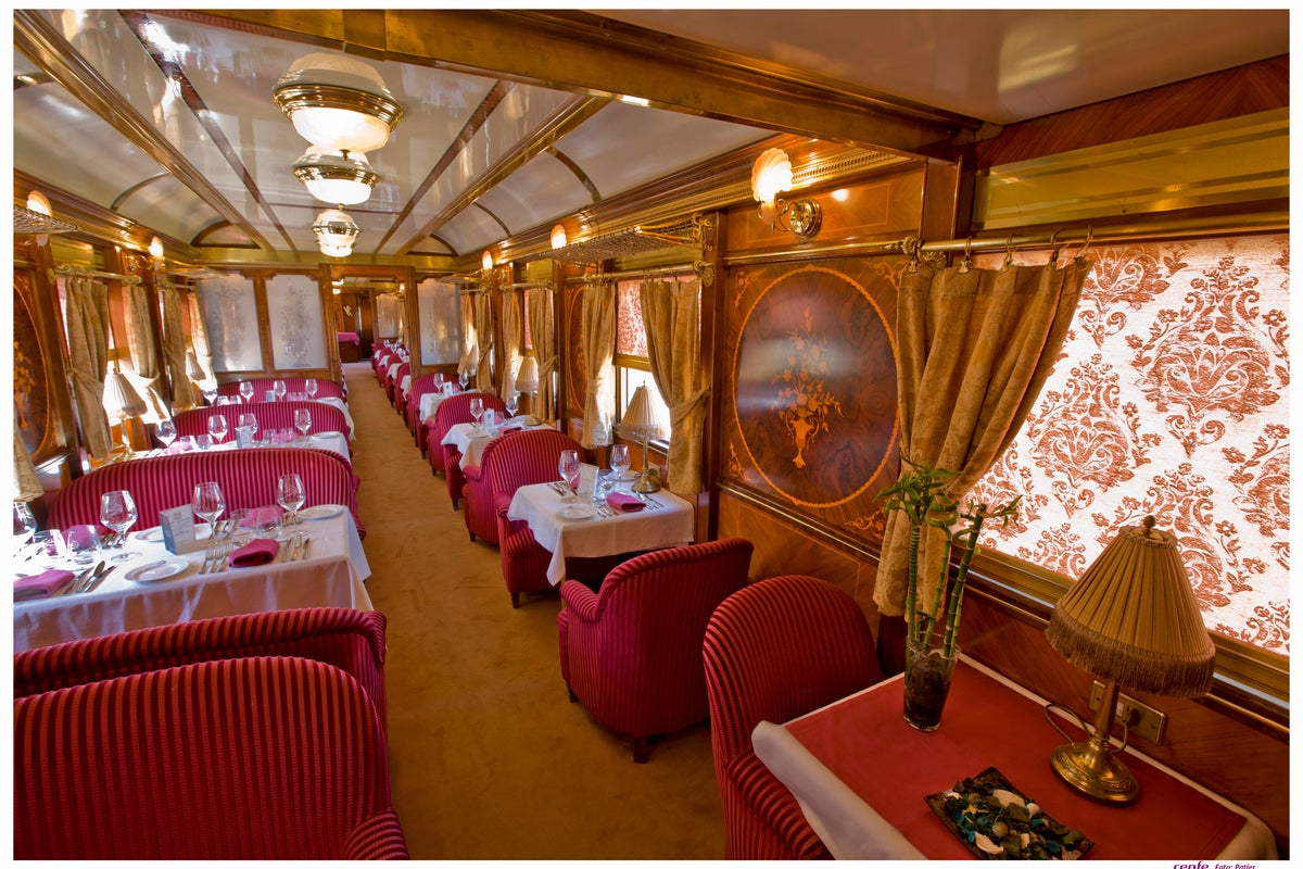 Luxury Spanish train announces new 2026 itinerary starting and ending in Madrid