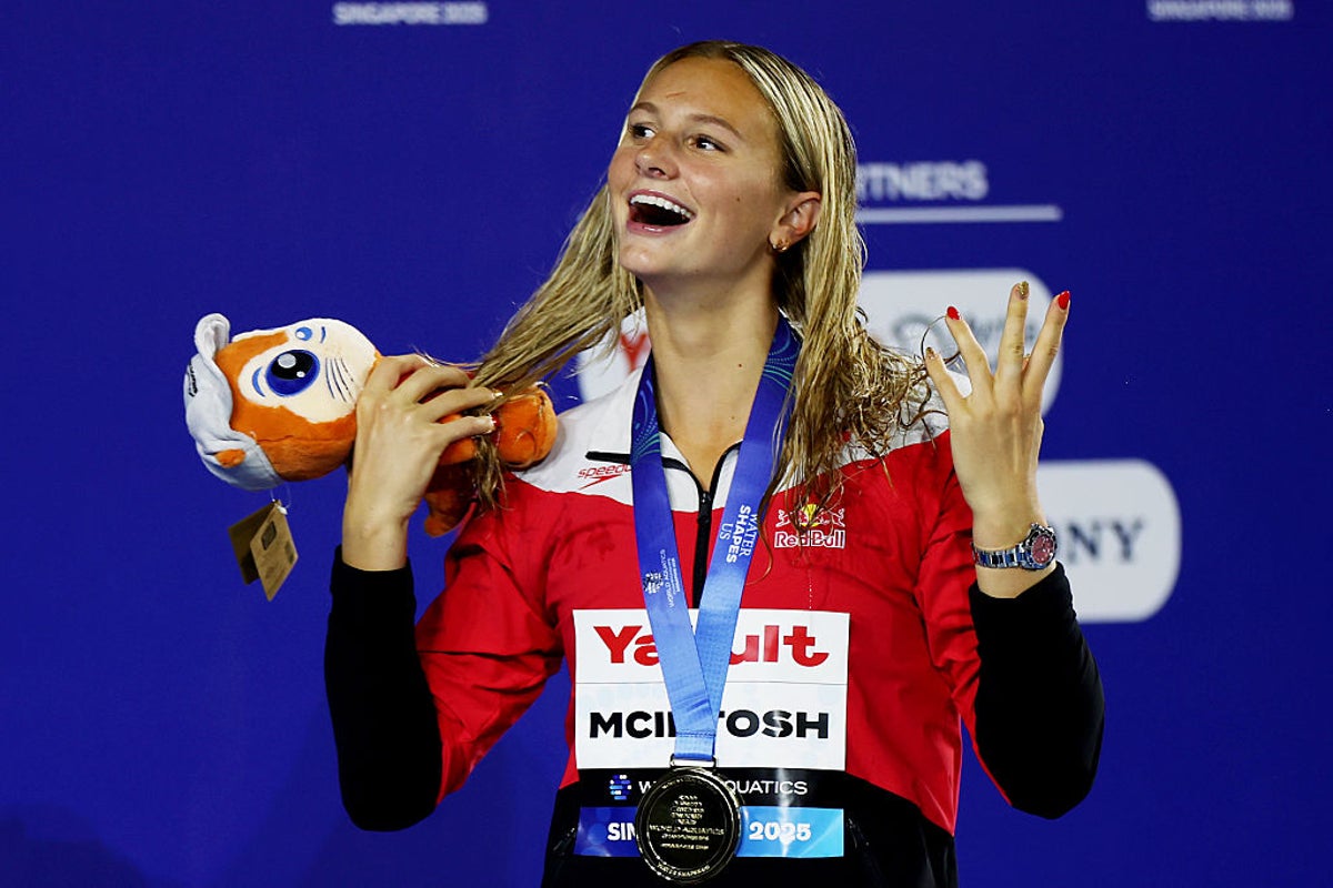Summer McIntosh and Leon Marchand take gold at World Championships - but miss out on new world records