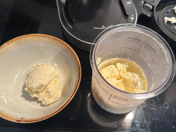 Ninja creami deluxe ice cream