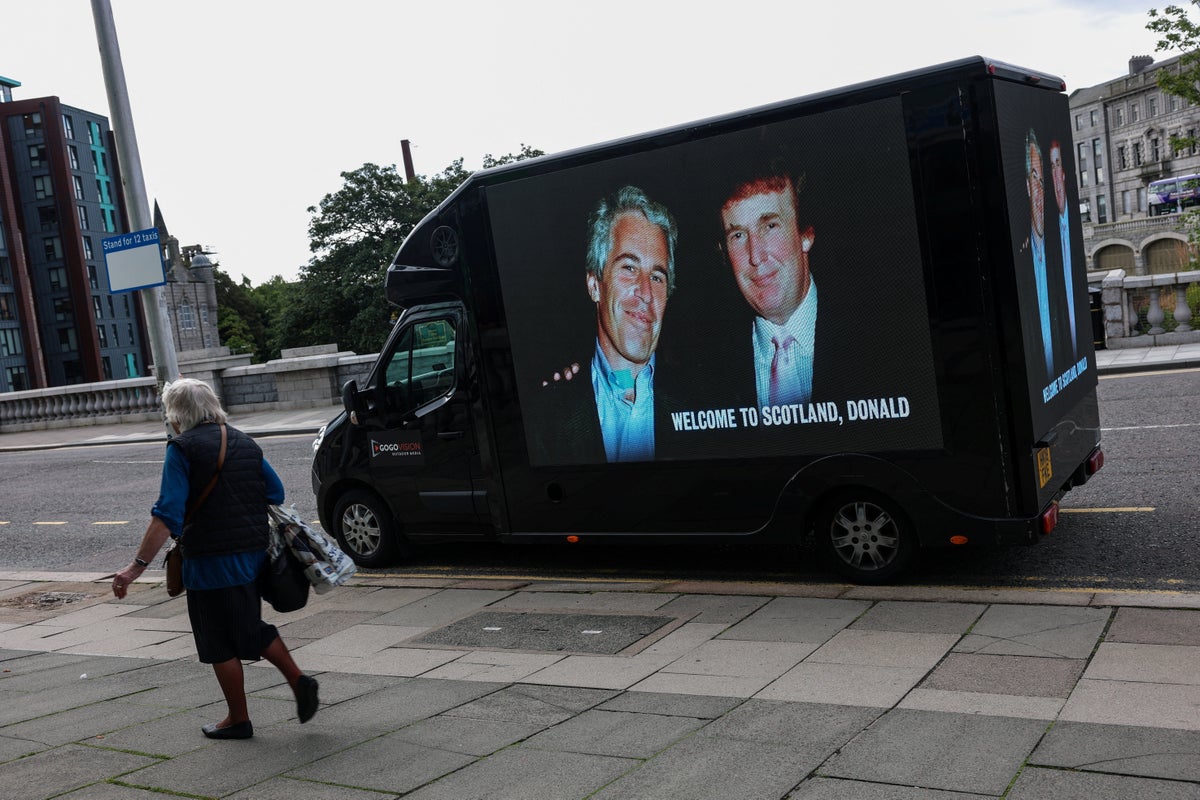 https://static.independent.co.uk/2025/07/31/18/52/U-S--President-Donald-Trump-visits-Scotland-0ubepe9u.jpeg?width=1200&height=800&crop=1200:800