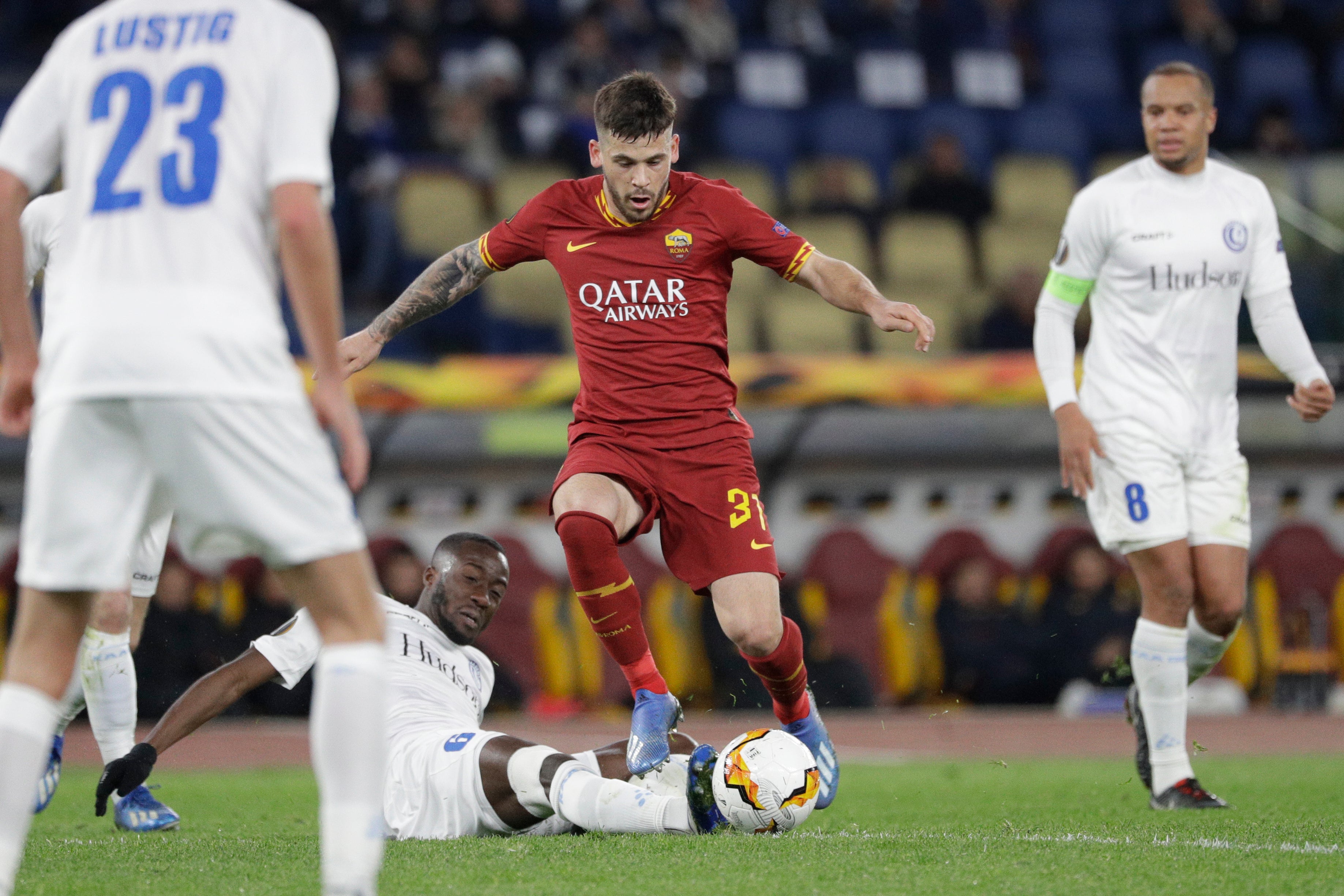 GRECIA MORDIDA PERRO CARLES PEREZ