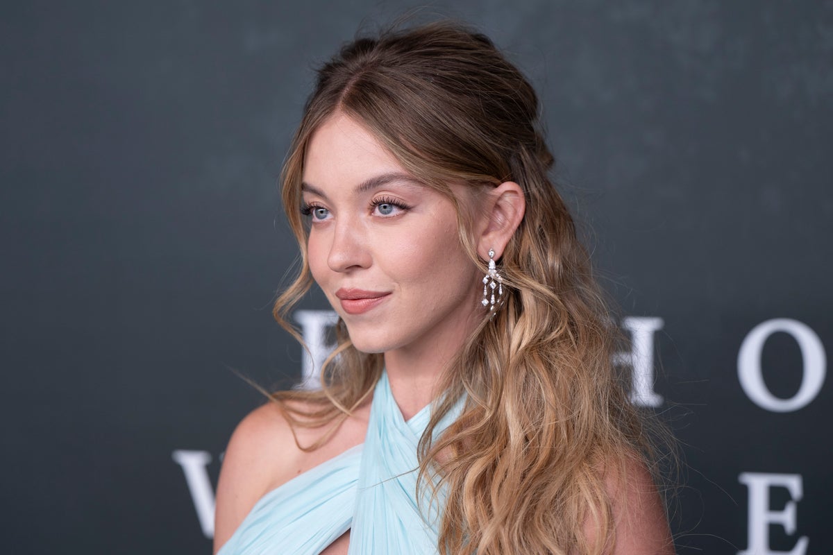 American Eagle doubles down on Sydney Sweeney ‘Great Jeans’ controversy after intense backlash
