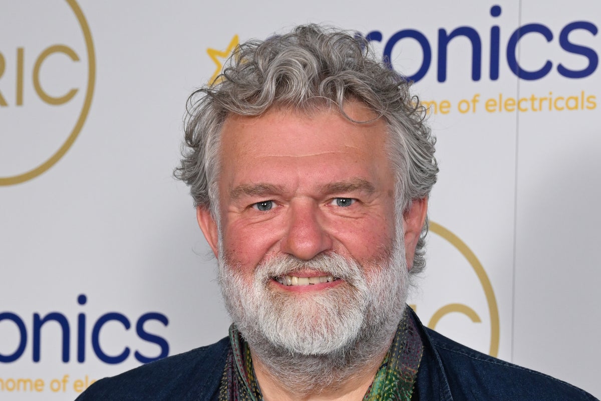 Si King to make solo TV return after Hairy Bikers co-star Dave Myers’ death