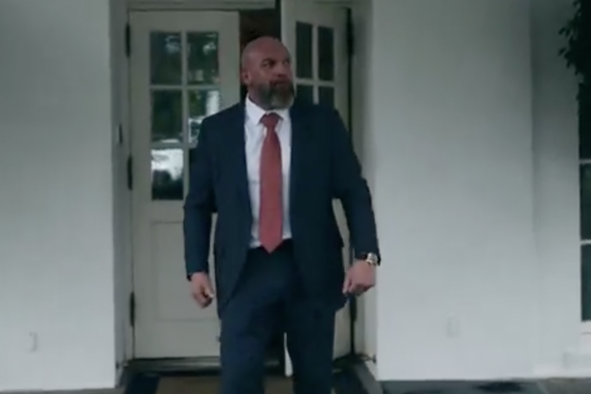 https://static.independent.co.uk/2025/08/01/9/06/Wrestler-Triple-H-in-White-House.png?trim=0,33,0,32&width=1200&height=800&crop=1200:800