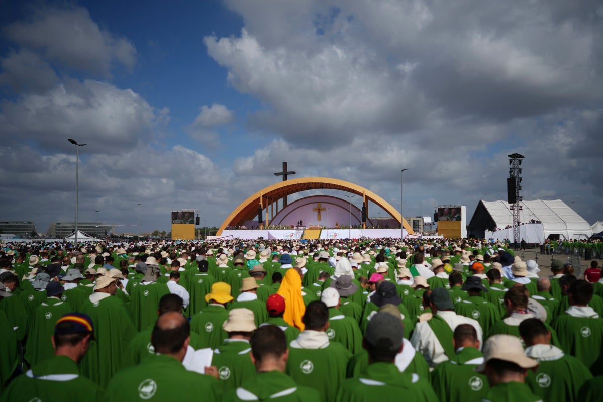 Pope Leo XIV urges over 1 million Catholic young people to spread faith and enthusiasm