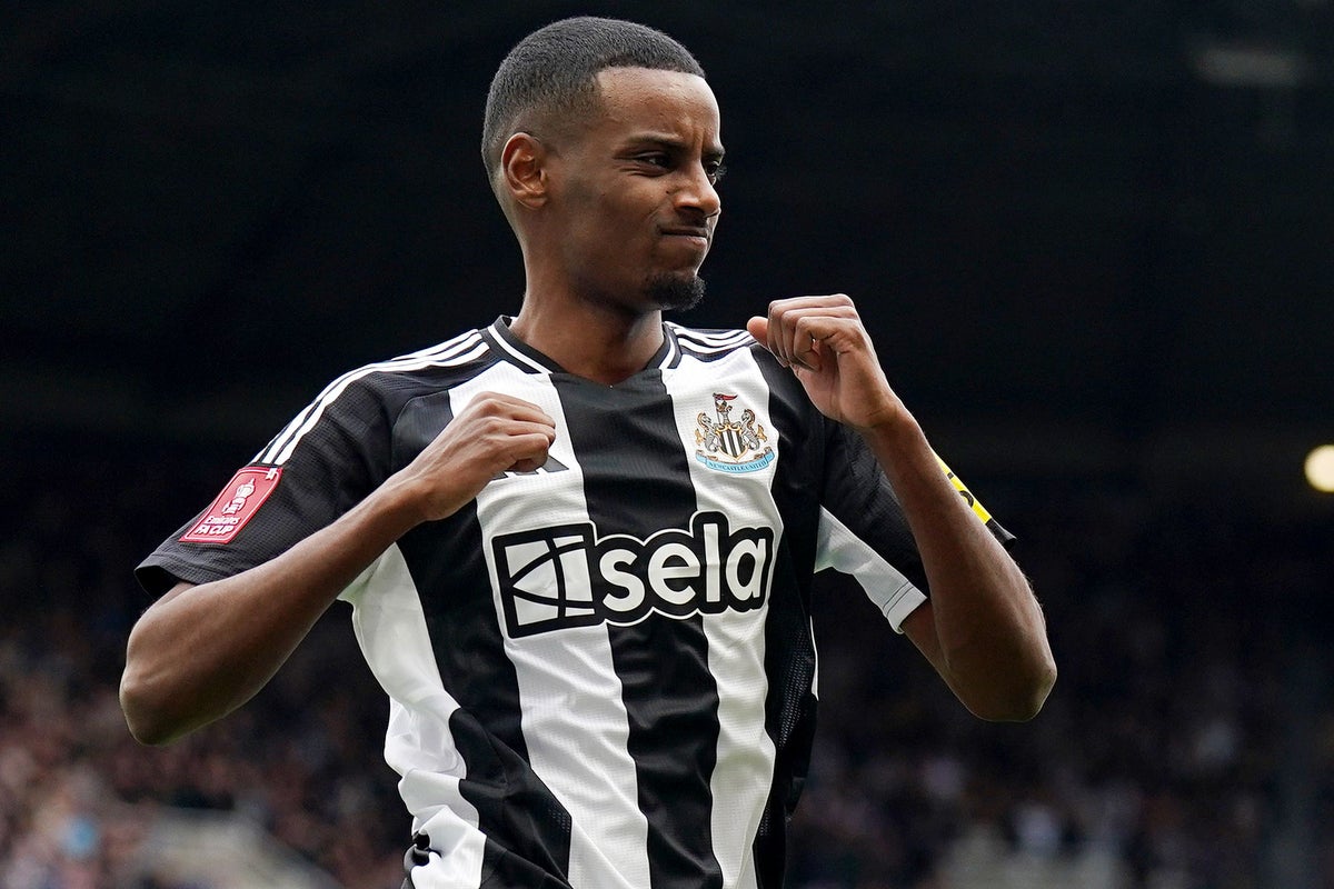 Eddie Howe hopes Alexander Isak will return to training with Newcastle