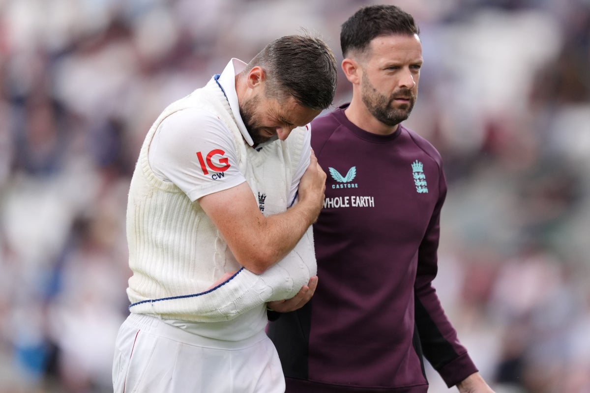 Chris Woakes ‘all in’ and will bat with dislocated shoulder if needed – Joe Root