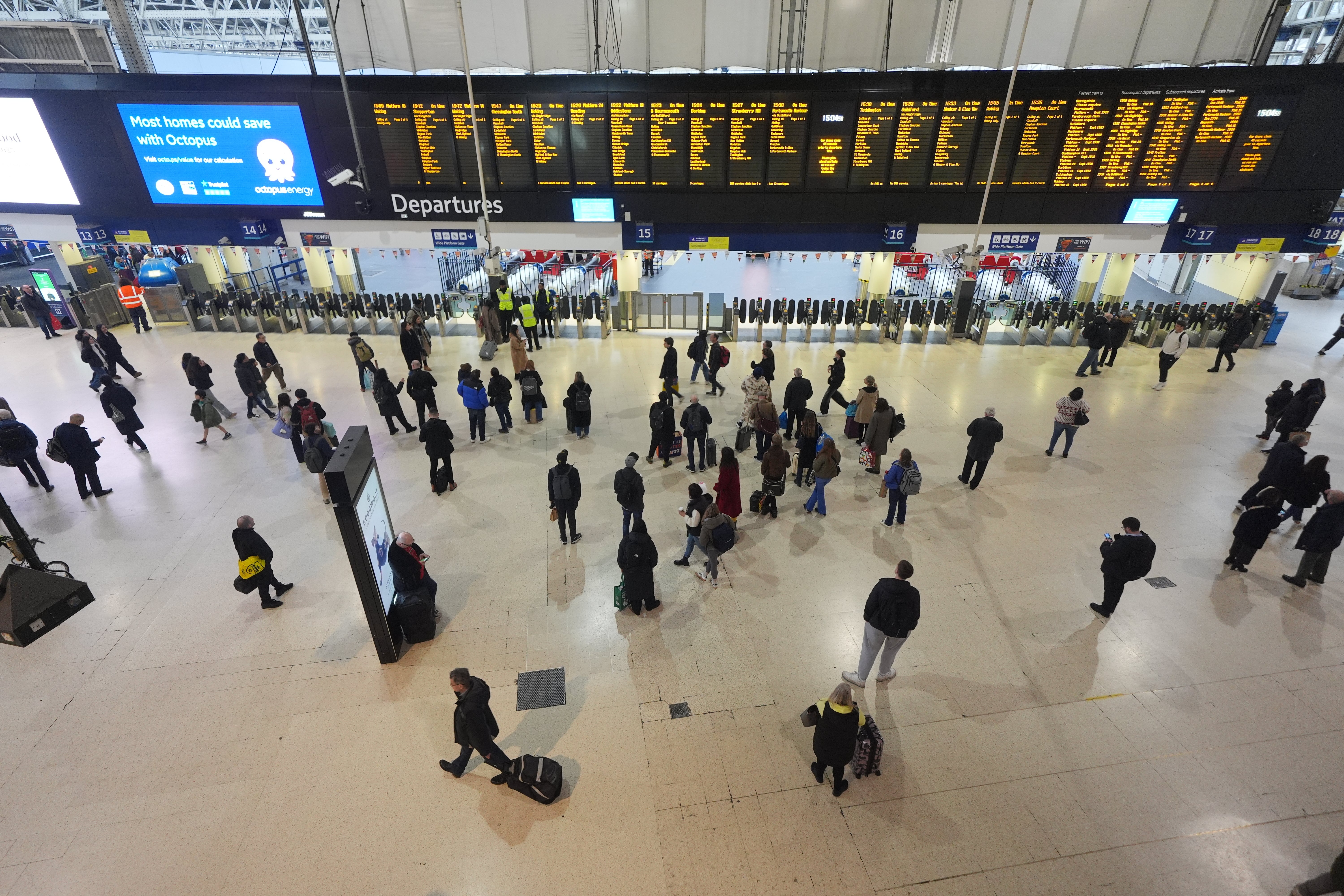 Waterloo Station will close completely on two days during the Christmas period