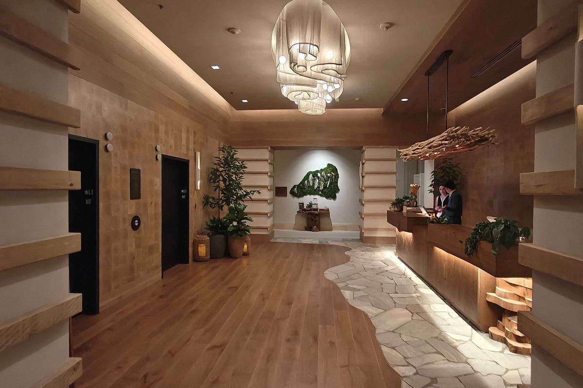 1 Hotel Seattle hotel review