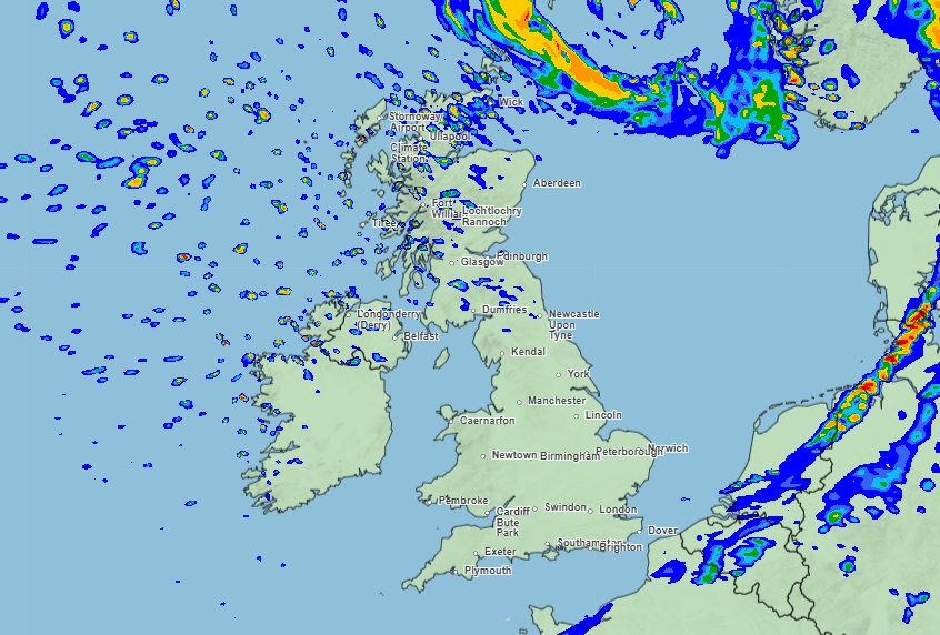 Met Office rain map for 10:30pm on 04/08