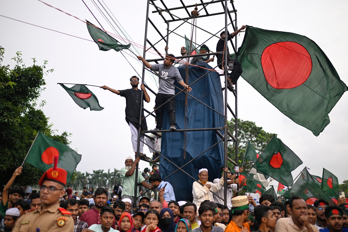 Bangladesh’s foreign minister visits India in bid to mend strained ties