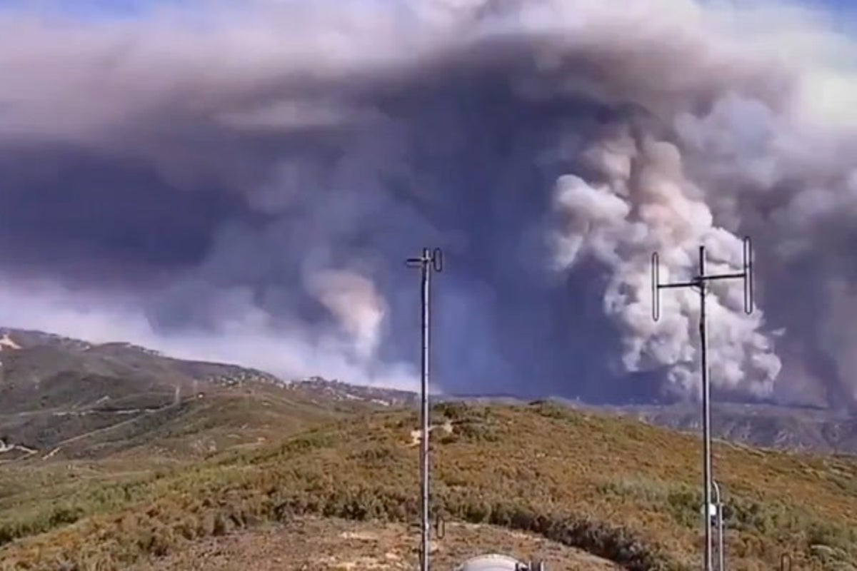 Timelapse shows 72,000 acre Gifford Fire spread as firefighters battle to contain blaze