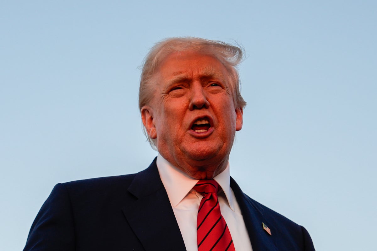 https://static.independent.co.uk/2025/08/05/22/Trump_95504.jpg?width=1200&height=800&crop=1200:800
