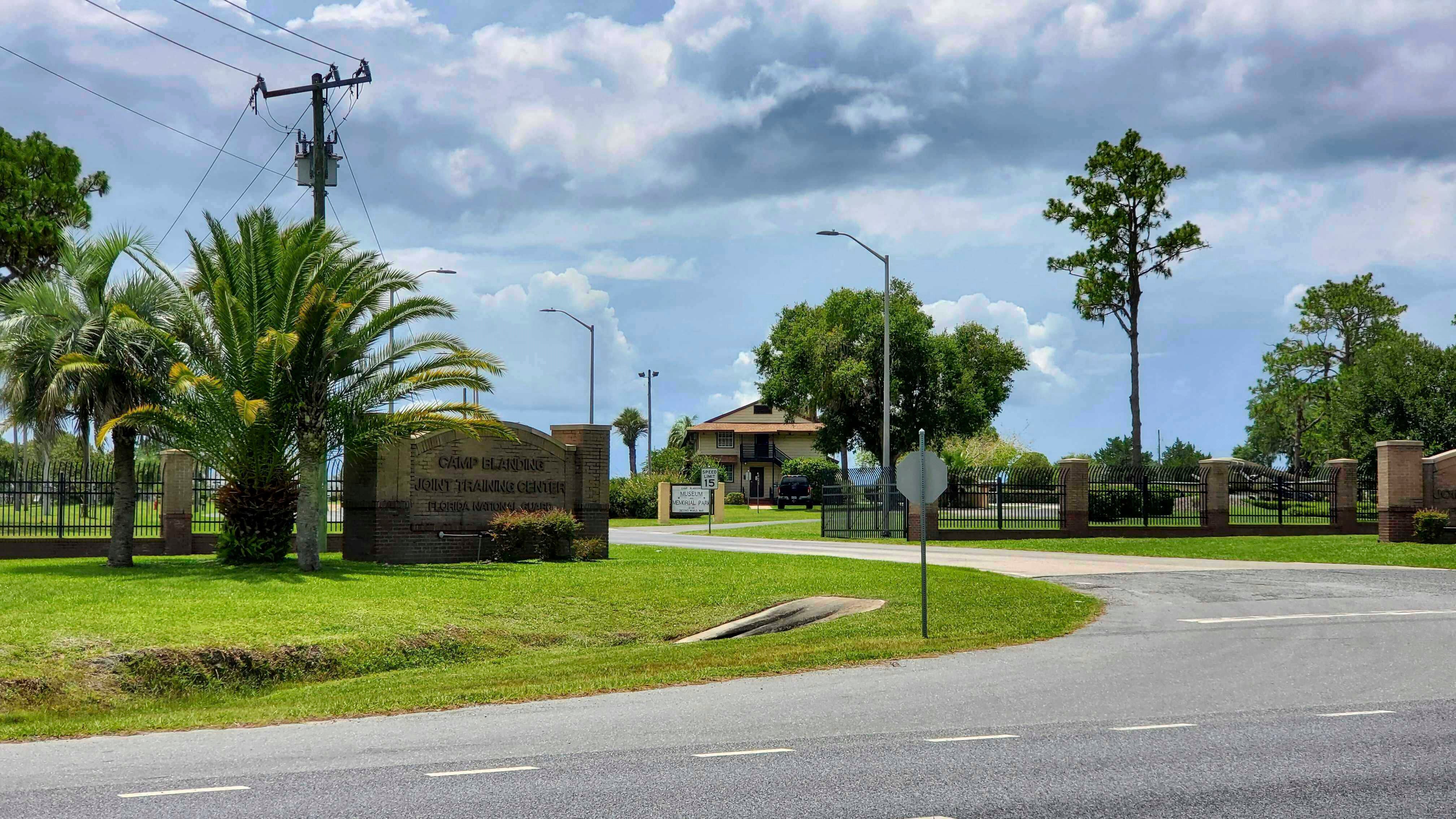 FLORIDA-CÁRCEL PARA INMIGRANTES