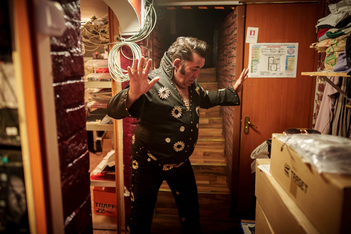 Teacher fights discrimination against the Roma people, one Elvis song at a time