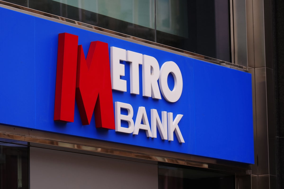 Metro Bank returns to profit after cutting costs and boosting lending