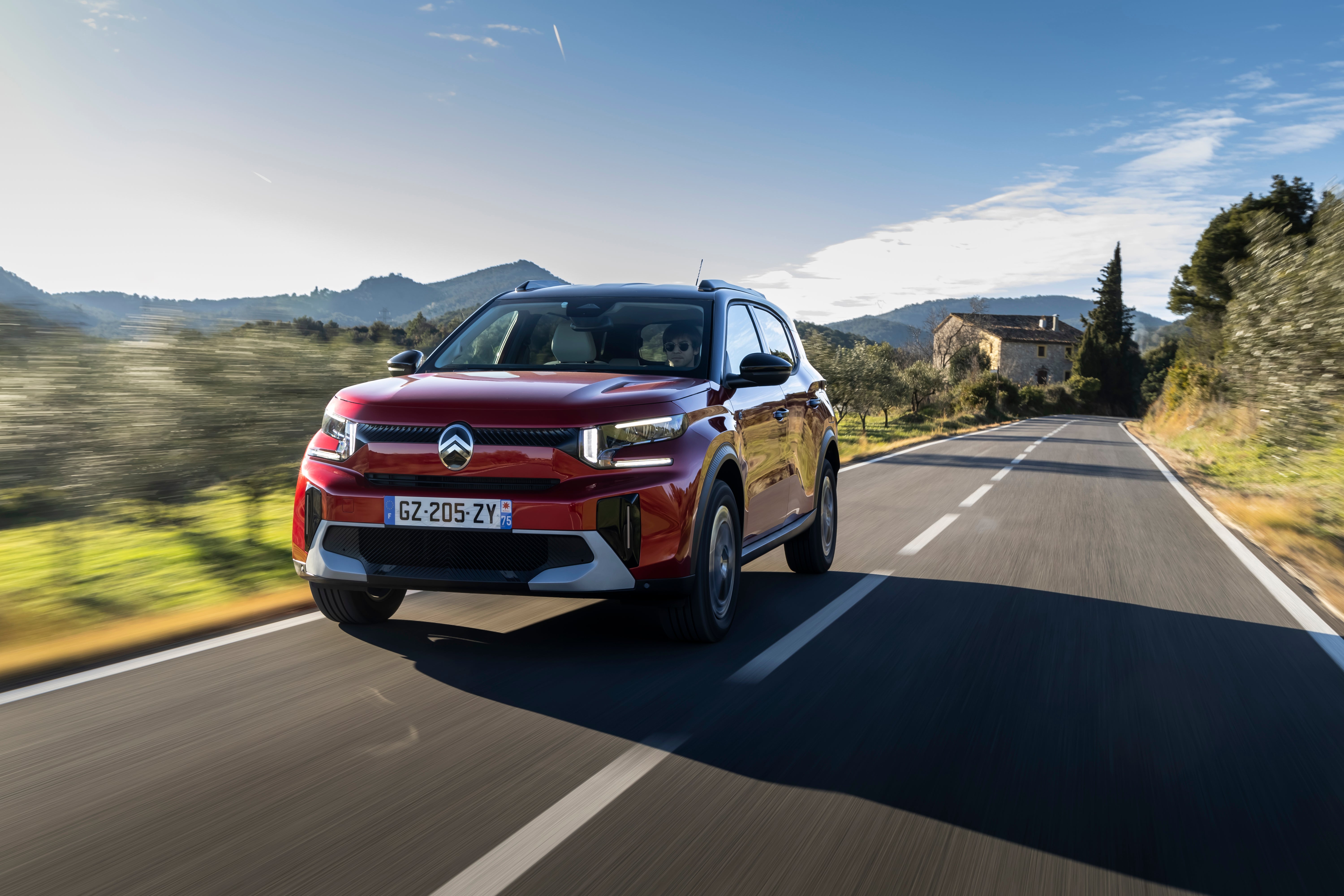 Brilliant Citroen e-C3 Aircross now goes further and costs less