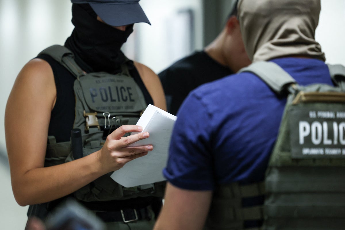 https://static.independent.co.uk/2025/08/06/14/37/US-POLITICS-IMMIGRATION-ENFORCEMENT-k2eze2qq.jpeg?width=1200&height=800&crop=1200:800
