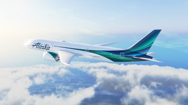 <p>The new Alaska Airlines Dreamliner paint job</p>